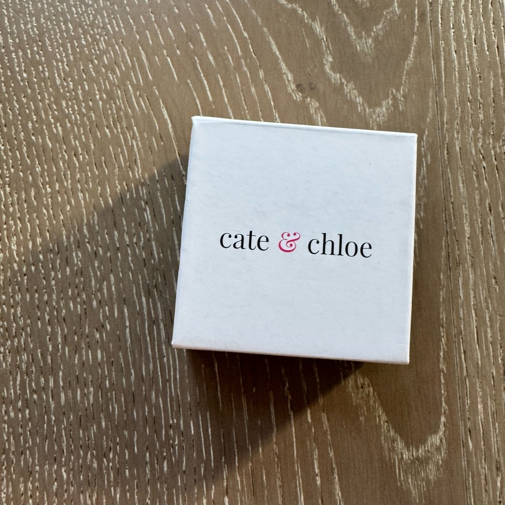 Cate & Chloe Arabella necklace